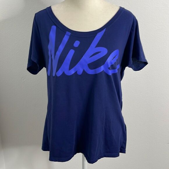 Nike athletic cut Dri fit tshirt.  Size Large. - Picture 1 of 6